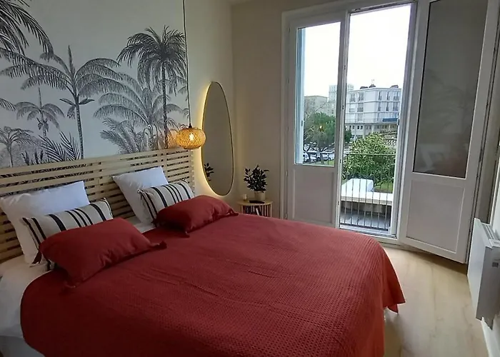 T2 Cosy, Vue Eglise Notre-Dame, Plein Centre, Neuf